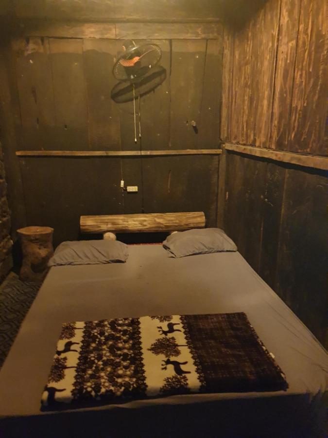 Ma Le Homestay Dong Van  Buitenkant foto